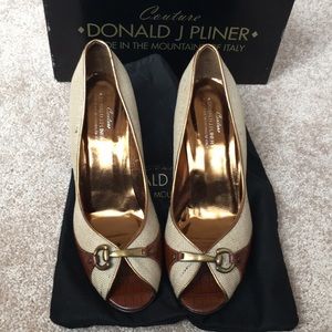 Donald J Pliner heels. Good condition. Worn.